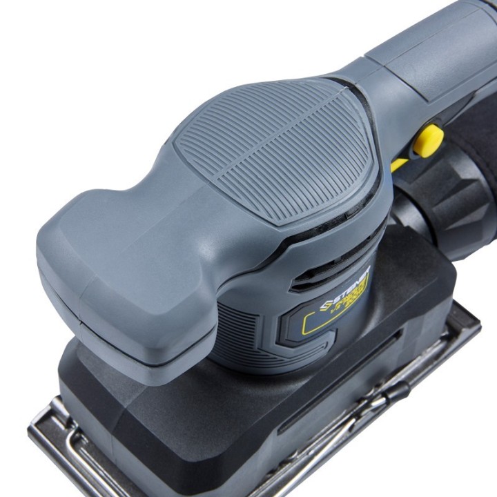 Ponceuse Vibrante 1/3 Feuille 200W + Accessoires STEINER