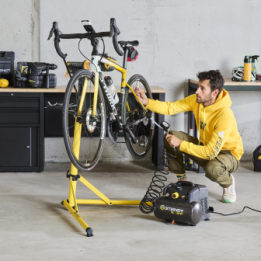 Pied d’atelier pliable pour vélo