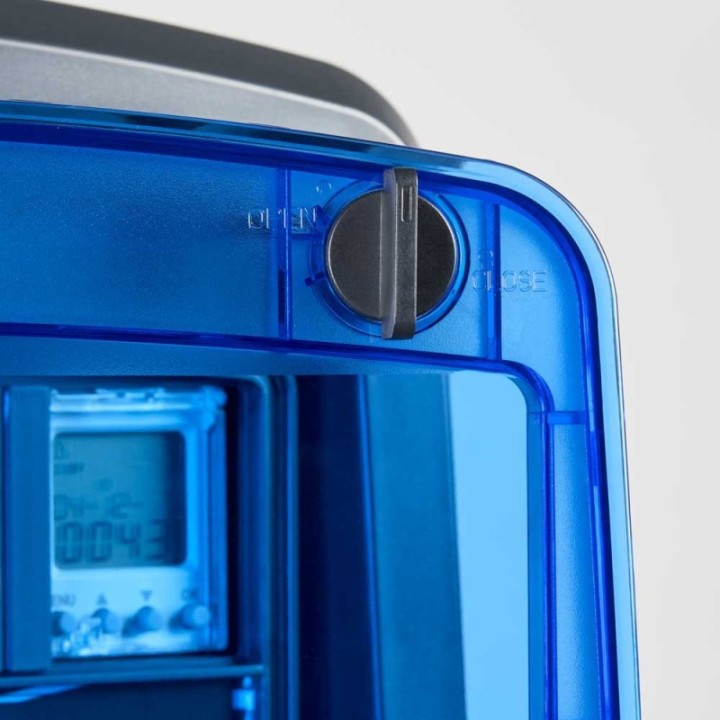 Coffret piscine pour filtration + éclairage + traitement de l'eau + pompe à chaleur NALTO
