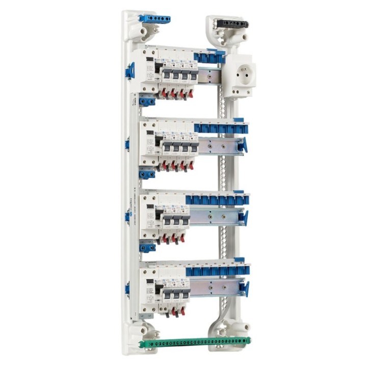 Tableau électrique équipé et câblé NF logement T5 et plus neuf 4 différentiels + 14 disjoncteurs auto 4.5kA + 1 prise 2P+T 16A N